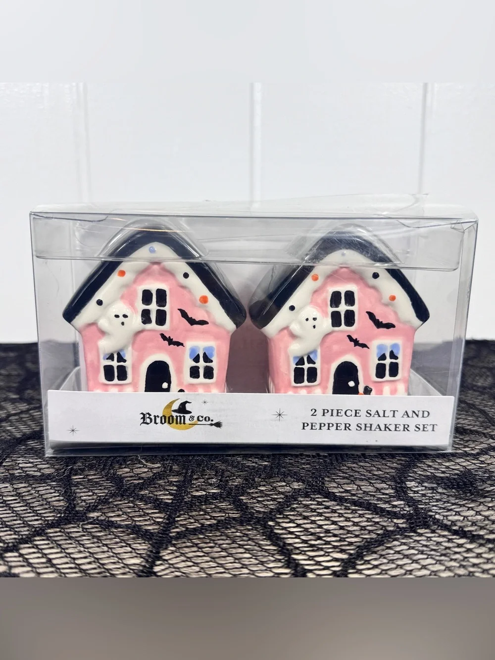 NEW Broom Co. Pink Haunted House and Ghost Halloween Salt & Pepper Shakers